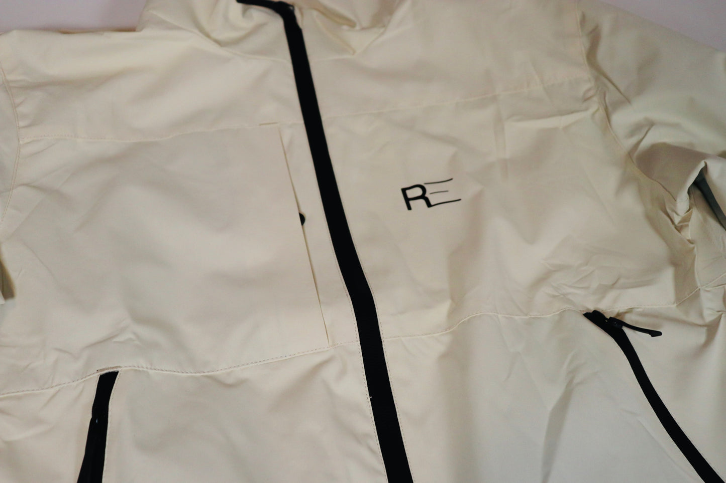 Run Club Elite Coaching Jacket (Women's M)